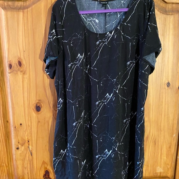 Black Marble Torrid Dress - Picture 2 of 4